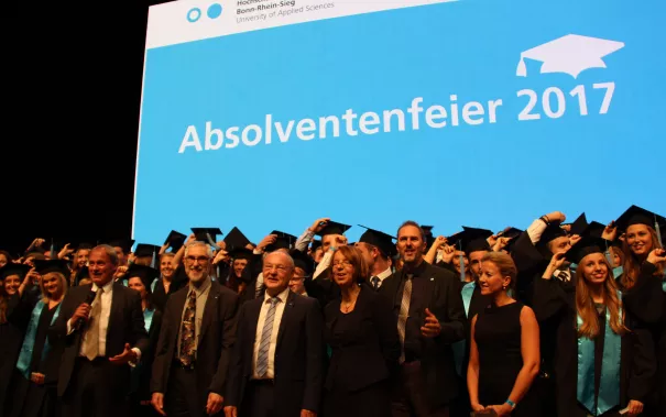 20171021_fbinf_absolventenabschlussfeier_mlh_230.jpg (DE)