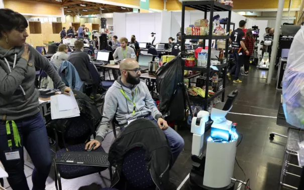 20180426_fbinf_bit-bot_germanopen_003.jpg (DE)