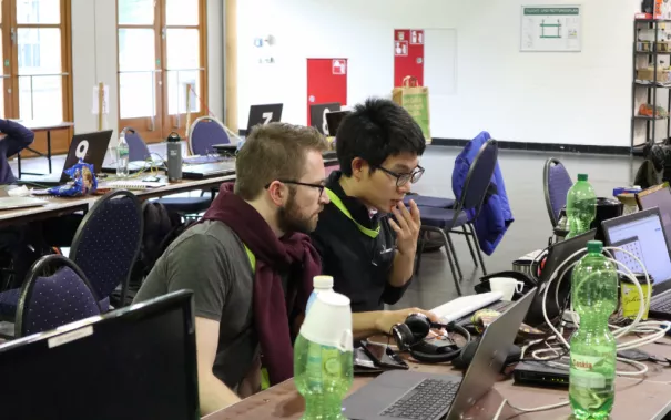 20180426_fbinf_bit-bot_germanopen_022.jpg (DE)