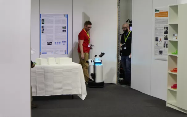 20180426_fbinf_bit-bot_germanopen_036.jpg (DE)