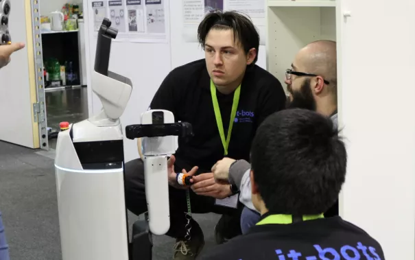 20180426_fbinf_bit-bot_germanopen_057.jpg (DE)