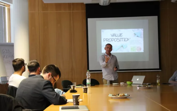 20180508_fbinf_hbrsalumnitag_mlhkw_038.jpg (DE)