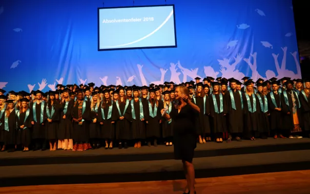 20181027_absolventenabschlussfeier2018_kw_bild_258.jpg