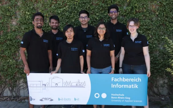 20190708_fbinf_b-it-bots_robocupwm_nair_d_galerie_img_010.jpg (DE)