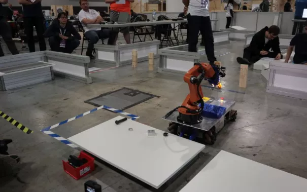 20190708_fbinf_b-it-bots_robocupwm_nair_d_galerie_img_024.jpg (DE)