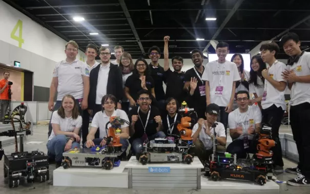 20190708_fbinf_b-it-bots_robocupwm_nair_d_galerie_img_045.jpg (DE)