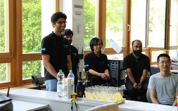 20190719_welcomeparty_b-it-bots_at_work_mt_img_022.jpg (DE)