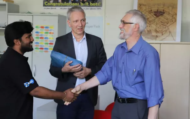 20190719_welcomeparty_b-it-bots_at_work_mt_img_071.jpg (DE)