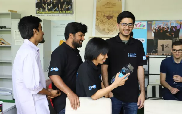 20190719_welcomeparty_b-it-bots_at_work_mt_img_152.jpg (DE)