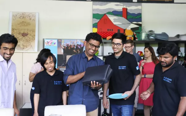 20190719_welcomeparty_b-it-bots_at_work_mt_img_167.jpg (DE)