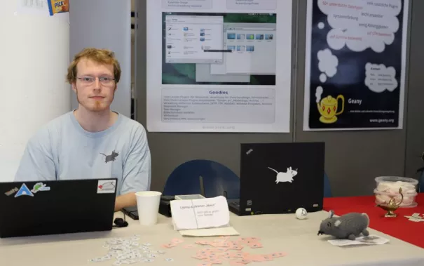 20190810-11_fbinf_froscon14_2019_kw_img_101.jpg (DE)