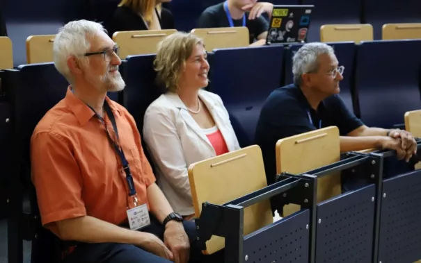20190810-11_fbinf_froscon14_2019_kw_img_207.jpg (DE)