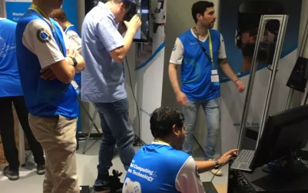 20190820-24_fbinf_gamescom2019_kw_phone_0037.jpg (DE)