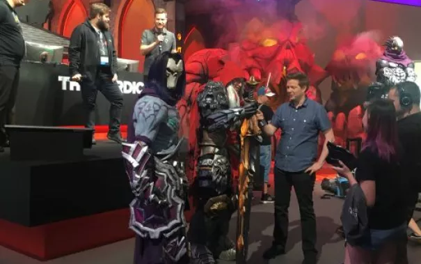 20190820-24_fbinf_gamescom2019_kw_phone_0215.jpg (DE)