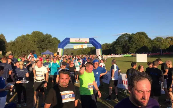 20190912_h-brs_fbinf_firmenlauf_sammler_oe-teaminf_img_058.jpg (DE)