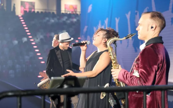 20191026_fbinf_absolventenfeier_telekomdome_mt_img_-0216.jpg (DE)