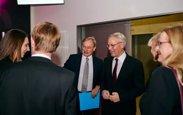 20191026_telekom_dome_h-brs_nathandreessen_005.jpg (DE)