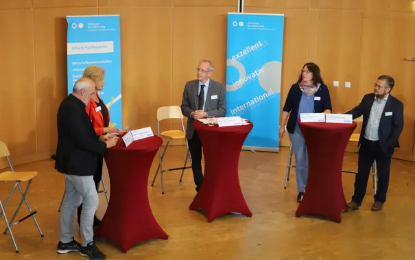 mobilitaetstag podiumsdiskussion audmiax sta 20220916  foto martin schulz 28.JPG