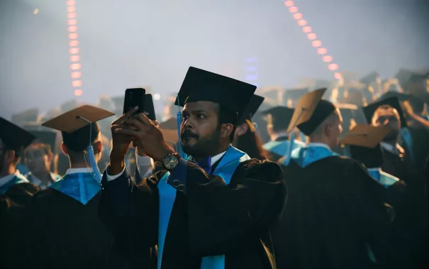 Absolventenfeier Telekom Dome Festakt 20221022 Foto Nathan Dreessen 234.jpg