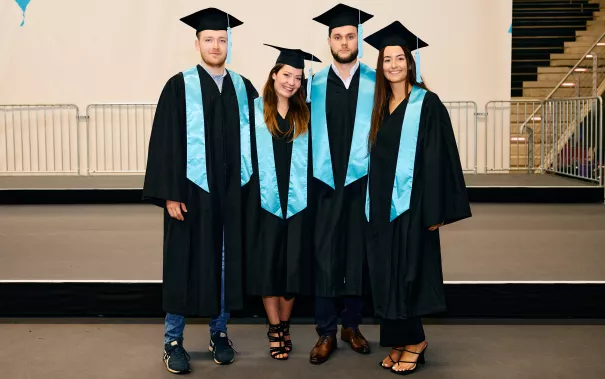 Absolventenfeier Telekom Dome Party 20221022 Foto Nathan Dreessen 276.jpg