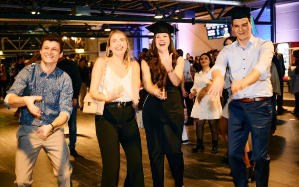 Absolventenfeier Telekom Dome Party 20221022 Foto Nathan Dreessen 322.jpg