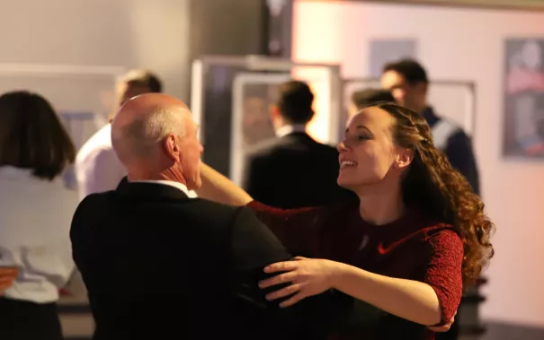 absolventenfeier telekom dome party 20221022 foto juri kuestenmacher 36.JPG