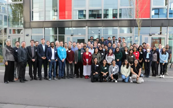 b-it 20Jahre Feier Jubilaeum Gruppenbild 20221111 Foto Kira Wazinski 331.JPG