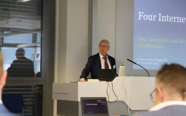 b-it 20Jahre Jubilaeum Feier 20221111 foto juri kuestenmacher 007.JPG