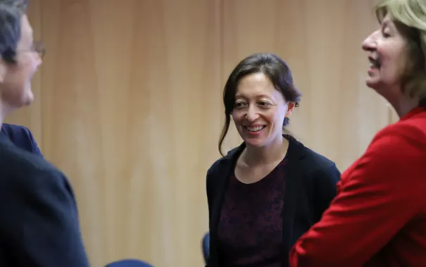 Dr. Kathleen Mar bei der IZNE Beiratssitzung