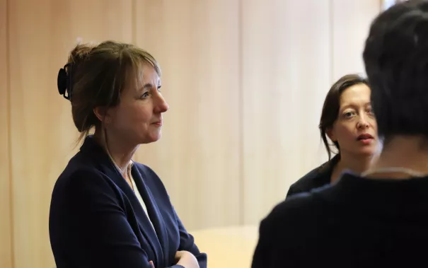 Prof. Dr. Katja Bender bei der IZNE Beiratssitzung
