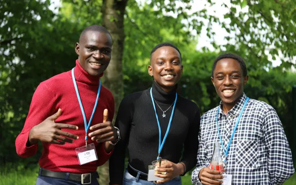 BIDA Summer School Begruessung Campusgarten StA 20230508 foto juri kuestenmacher 53.JPG