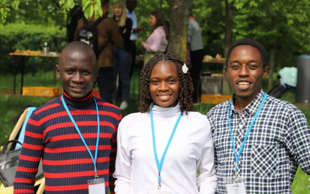 BIDA Summer School Begruessung Campusgarten StA 20230508 foto juri kuestenmacher 69.JPG
