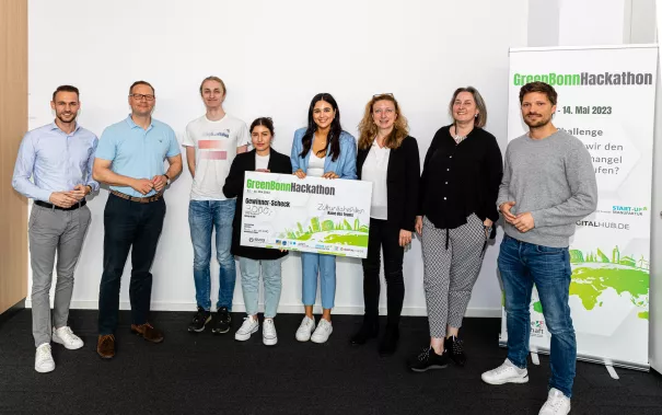 GreenBonn Hackathon 2023 - Gewinnerteam und Jury