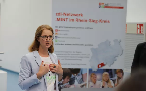 Lasst_uns_mal_machen_Kick_off_Foto_Pascal_Schroeder_09_web.jpg