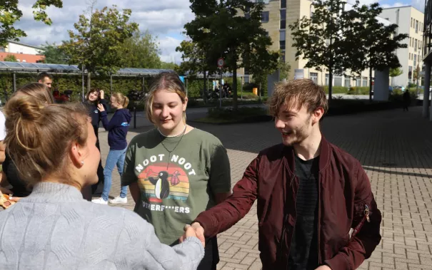 Erstsemesterbegruessung Fachschaft WiWi Rhb in StA 20230922 Foto Juri Kuestenmacher 017.JPG