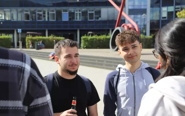 Erstsemesterbegruessung Fachschaft WiWi Rhb in StA 20230922 Foto Juri Kuestenmacher 038.JPG