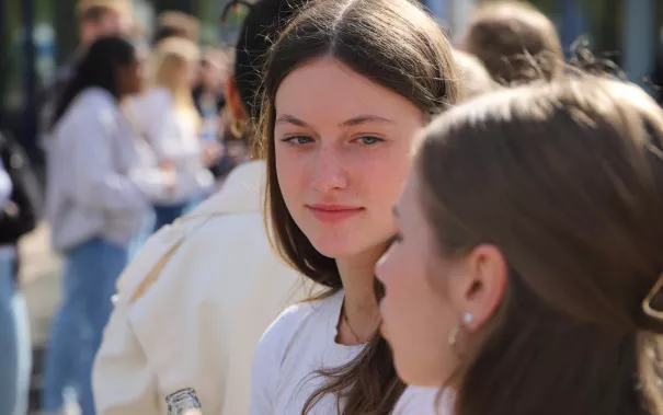 Erstsemesterbegruessung Fachschaft WiWi Rhb in StA 20230922 Foto Juri Kuestenmacher 043.JPG