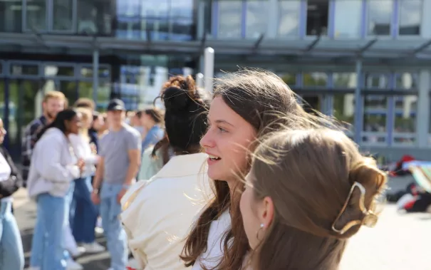 Erstsemesterbegruessung Fachschaft WiWi Rhb in StA 20230922 Foto Juri Kuestenmacher 046.JPG