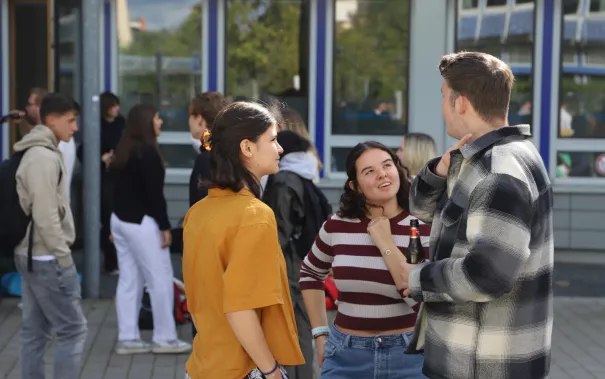 Erstsemesterbegruessung Fachschaft WiWi Rhb in StA 20230922 Foto Juri Kuestenmacher 056.JPG