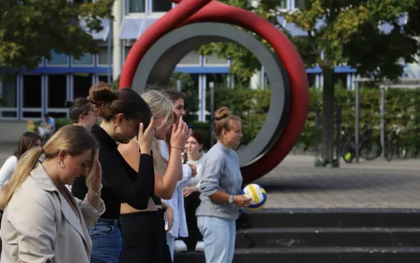 Erstsemesterbegruessung Fachschaft WiWi Rhb in StA 20230922 Foto Juri Kuestenmacher 117.JPG