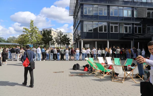 Erstsemesterbegruessung Fachschaft WiWi Rhb in StA 20230922 Foto Juri Kuestenmacher 132.JPG