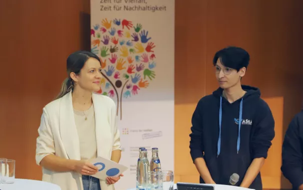 Welcome Erstsemester Audimax StA 20230925 Foto Juri Kuestenmacher 037.JPG