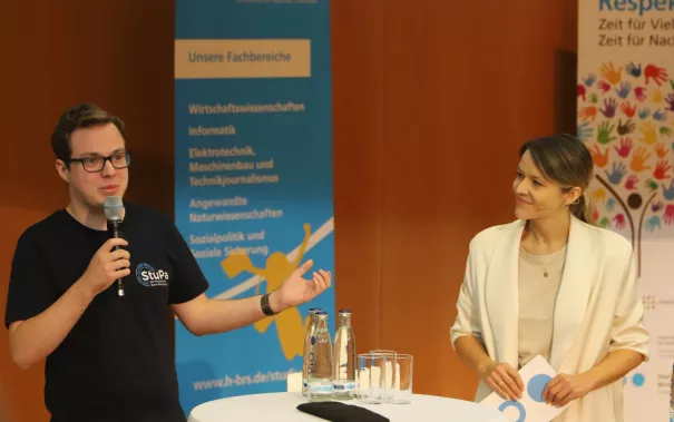 Welcome Erstsemester Audimax StA 20230925 Foto Juri Kuestenmacher 038.JPG