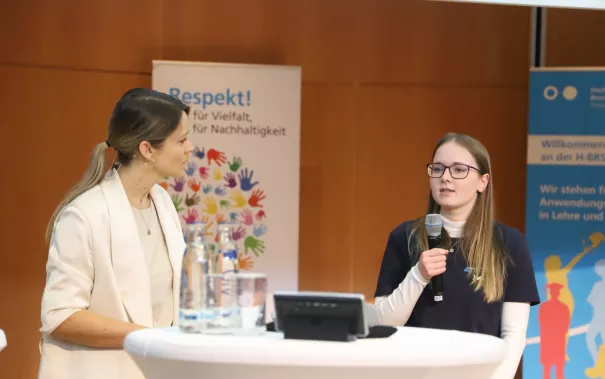 Welcome Erstsemester Audimax StA 20230925 Foto Juri Kuestenmacher 059.JPG