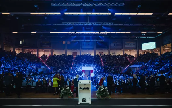 Absolventenfeier Telekom Dome Festakt 20231021 Foto Nathan Dreessen004.jpg