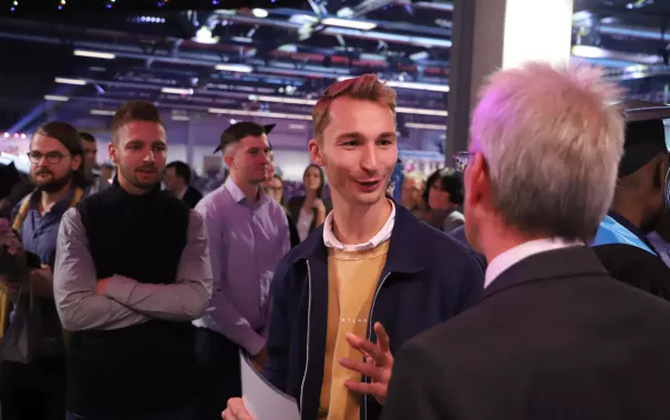 Absolventenfeier Telekom Dome Festakt 20231021 foto juri kuestenmacher 159.JPG