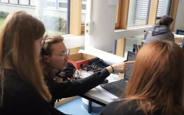 Hackdays Projekt lasst uns mal machen Gleichstellung MINT 25 10 2023