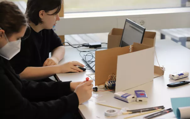 Hackdays Projekt lasst uns mal machen Gleichstellung MINT 25 10 2023