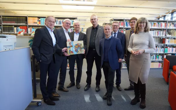 20240306 Offizielle Wiedereröffnung Bibliothek Rheinbach Gruppenfoto Foto Pascal Schröder