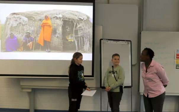 Kinderuni Armut verstehen Treptow StA 20240314 Foto Caroline Jahn 15.JPG